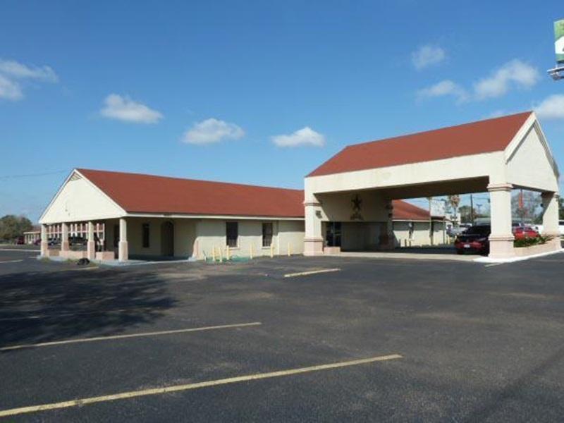 Americas Best Value Inn Conroe Exterior foto